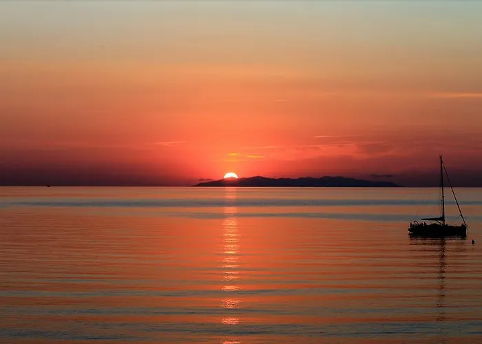 Scaglieri Mare By Argonautivacanze بورتوفيرّايو