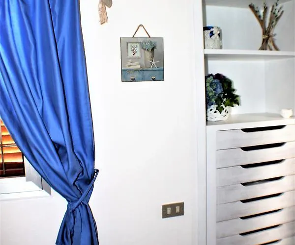 Scaglieri Mare By Argonautivacanze * بورتوفيرّايو